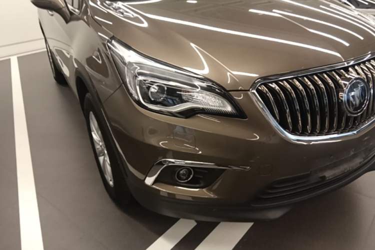 Used Buick Envision 2014 28T Four-Wheel Drive Luxury Model Right Front Headlight
