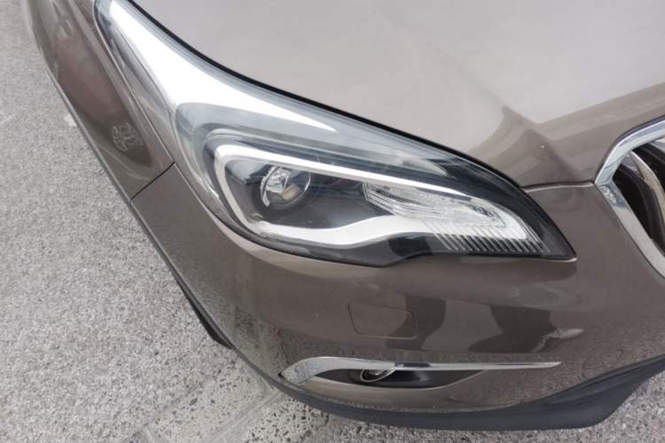 Used Buick Envision 2014 28T Four-Wheel Drive Elite Model Right Front Headlight