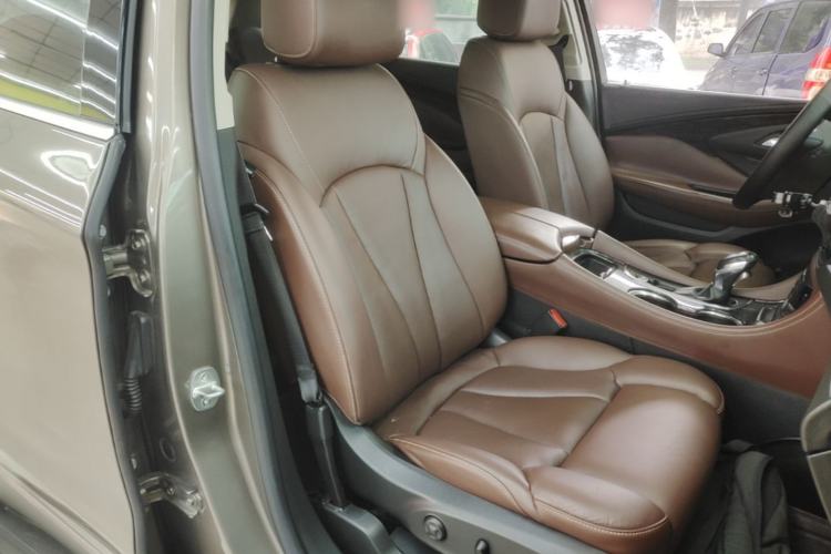 Used Buick Envision 2014 28T Four-Wheel Drive Luxury Model Right Front Seat