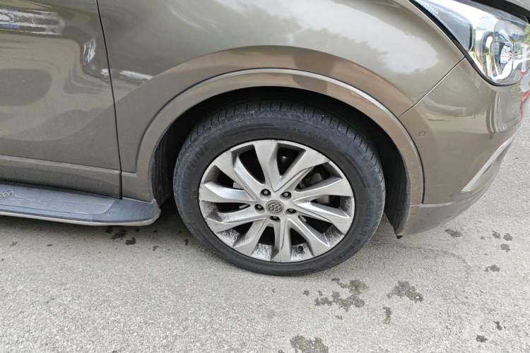 Used Buick Envision 2014 28T All-Wheel-Drive Versatile Sports Flagship Edition Right Front Wheel Hub
