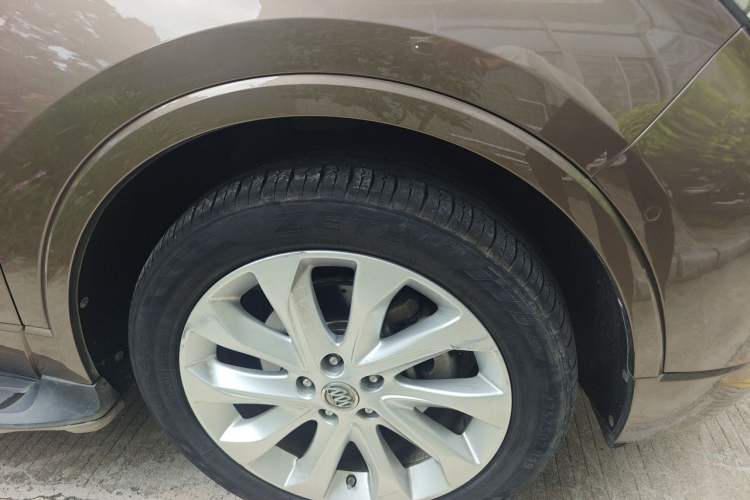 Used Buick Envision 2014 28T All-Wheel-Drive Versatile Sports Flagship Edition Right Front Wheel Hub