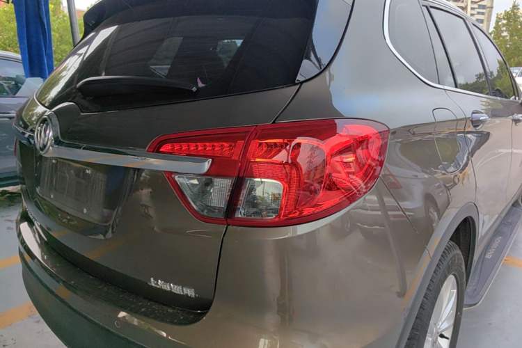 Used Buick Envision 2014 28T Four-Wheel Drive Elite Model Right Rear Taillight