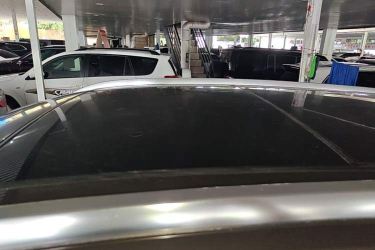 Used Buick Envision 2014 28T Four-Wheel Drive Elite Model Roof