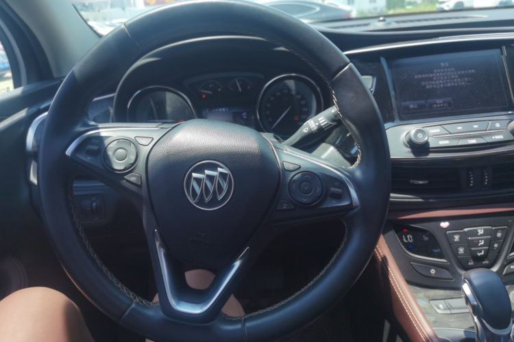 Used Buick Envision 2014 28T Four-Wheel Drive Elite Model Steering Wheel