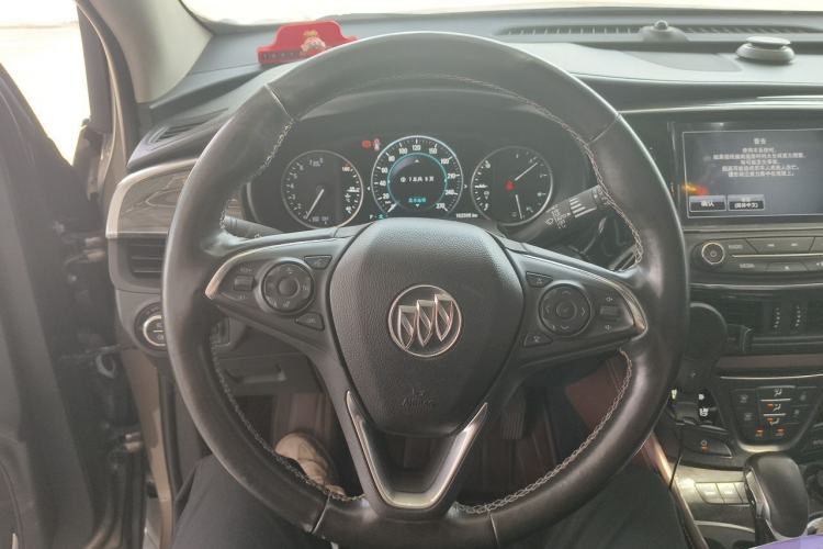 Used Buick Envision 2014 28T Four-Wheel Drive Luxury Model Steering Wheel