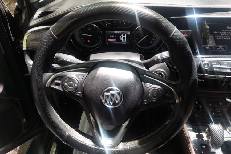 Used Buick Envision 2014 28T Four-Wheel Drive Elite Model Steering Wheel