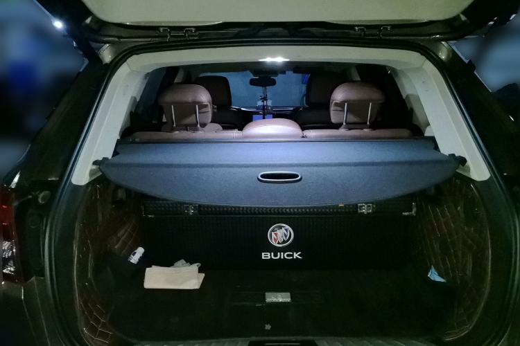 Used Buick Envision 2014 28T Four-Wheel Drive Luxury Model Trunk