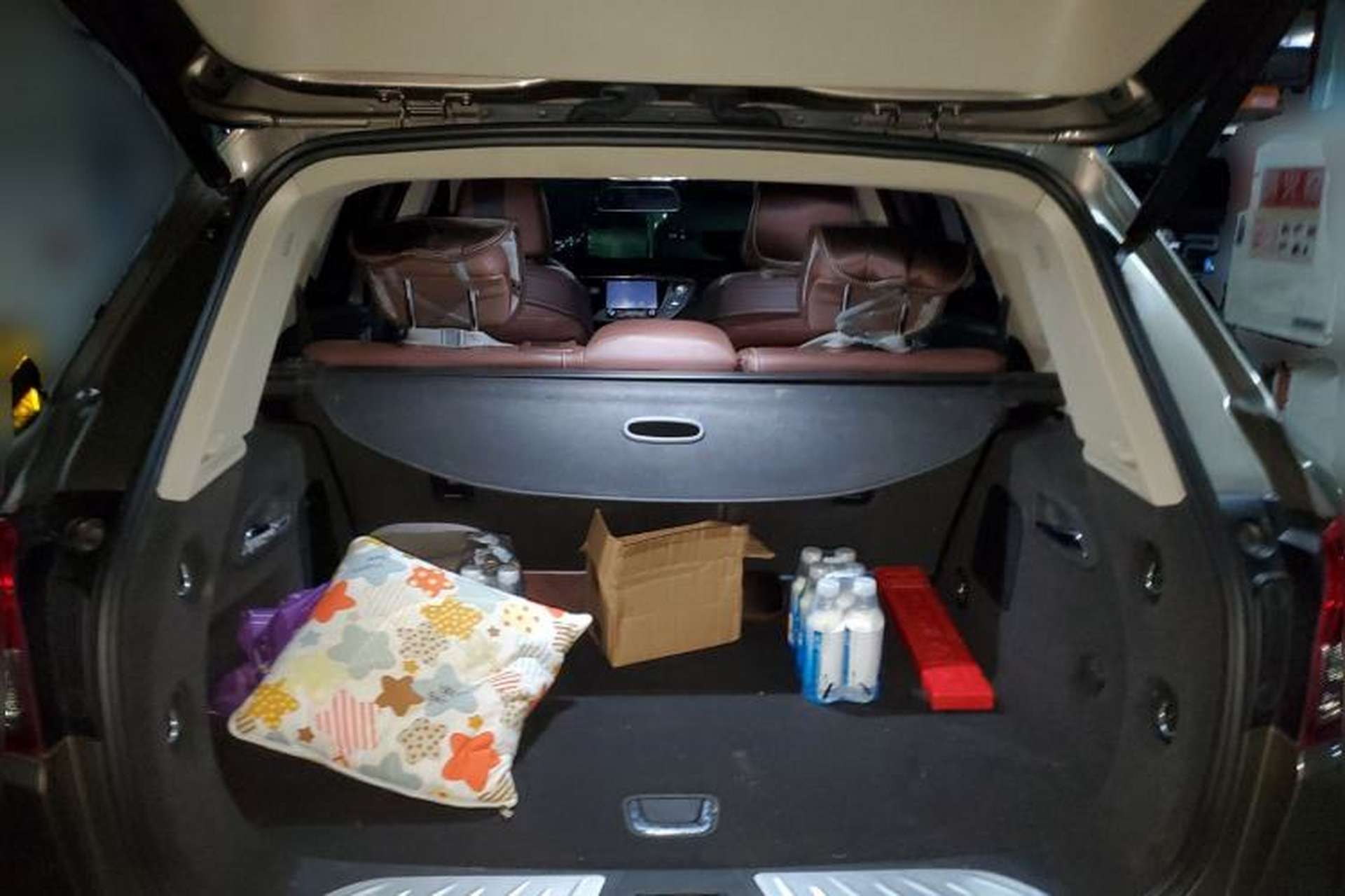 Used Buick Envision 2014 28T Four-Wheel Drive Elite Model Trunk