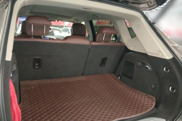 Used Buick Envision 2014 28T All-Wheel-Drive Versatile Sports Flagship Edition Trunk