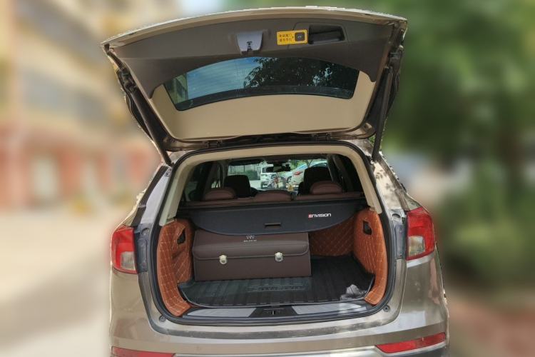 Used Buick Envision 2014 28T All-Wheel-Drive Versatile Sports Flagship Edition Trunk