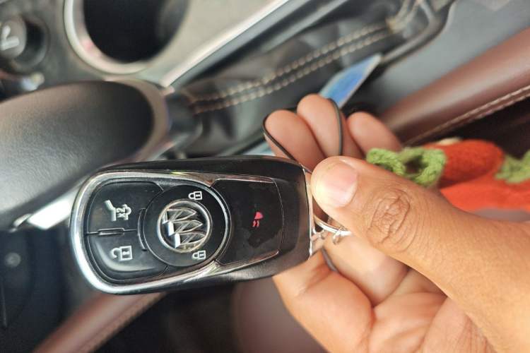 Used Buick Envision 2014 28T Four-Wheel Drive Luxury Model Vehicle Key