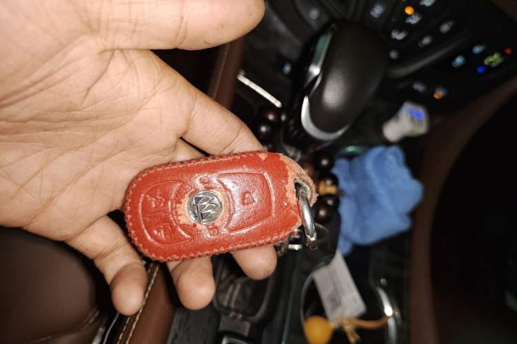 Used Buick Envision 2014 28T Four-Wheel Drive Luxury Model Vehicle Key