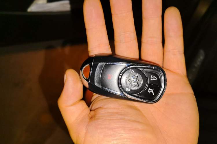Used Buick Envision 2014 28T Four-Wheel Drive Luxury Model Vehicle Key