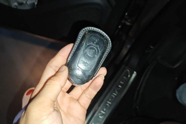 Used Buick Envision 2014 28T Four-Wheel Drive Luxury Model Vehicle Key
