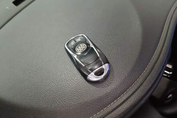 Used Buick Envision 2014 28T All-Wheel-Drive Versatile Sports Flagship Edition Vehicle Key