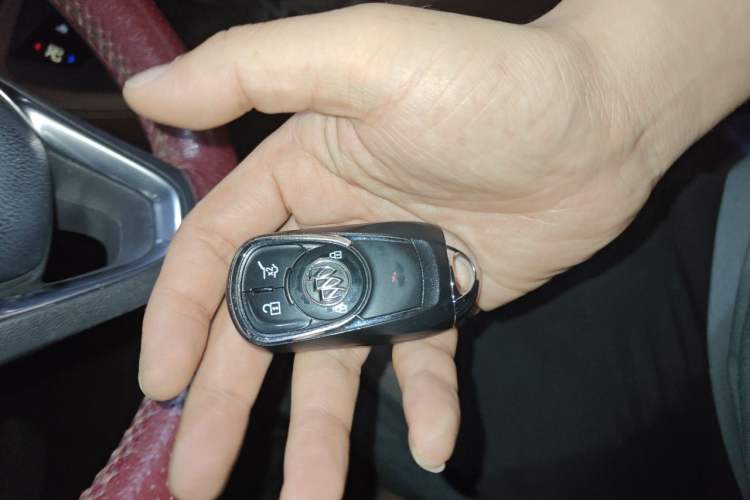 Used Buick Envision 2014 28T Four-Wheel Drive Elite Model Vehicle Key