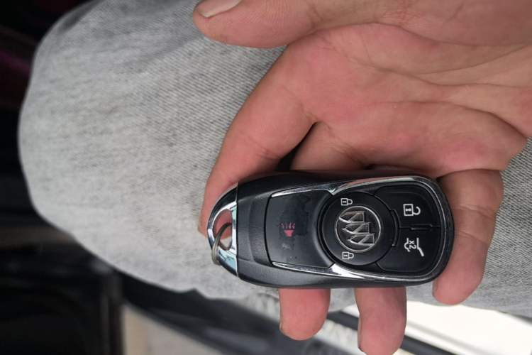 Used Buick Envision 2014 28T All-Wheel-Drive Versatile Sports Flagship Edition Vehicle Key