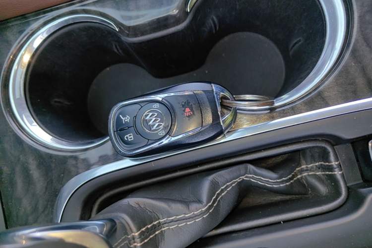 Used Buick Envision 2014 28T Four-Wheel Drive Elite Model Vehicle Key