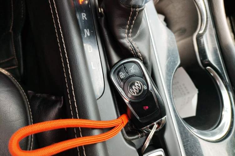 Used Buick Envision 2014 28T Four-Wheel Drive Elite Model Vehicle Key