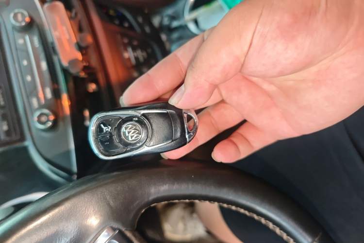 Used Buick Envision 2014 28T Four-Wheel Drive Luxury Model Vehicle Key
