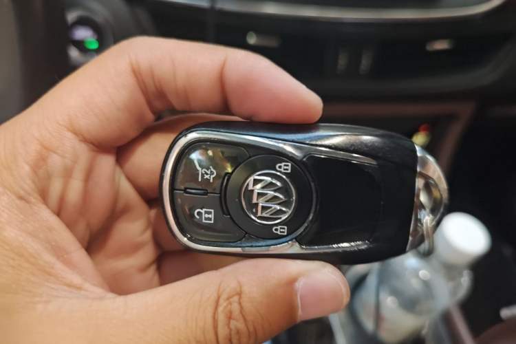 Used Buick Envision 2014 28T Four-Wheel Drive Elite Model Vehicle Key