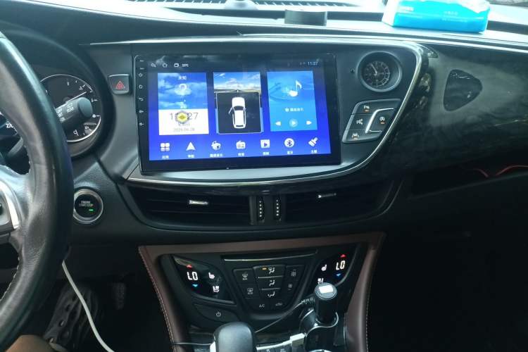 Used Buick Envision 2014 28T All-Wheel-Drive Versatile Sports Flagship Edition Audio And AC Panel