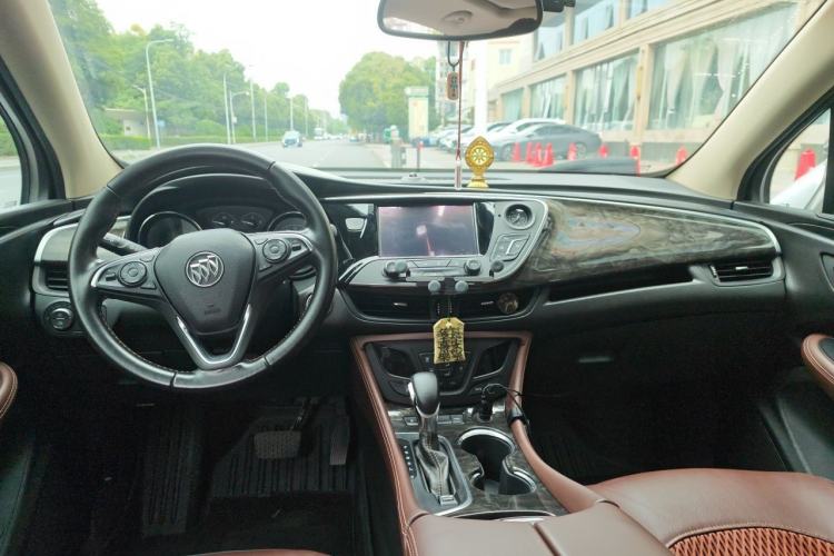 Used Buick Envision 2014 28T Four-Wheel Drive Luxury Model Center Console