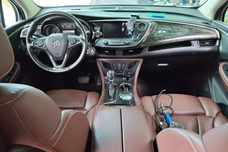 Used Buick Envision 2014 28T Four-Wheel Drive Luxury Model Center Console