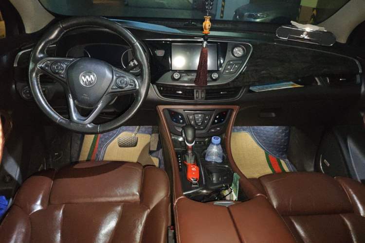 Used Buick Envision 2014 28T All-Wheel-Drive Versatile Sports Flagship Edition Center Console