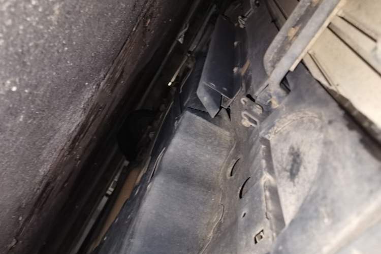 Used Buick Envision 2014 28T Four-Wheel Drive Elite Model Chassis Rear Left