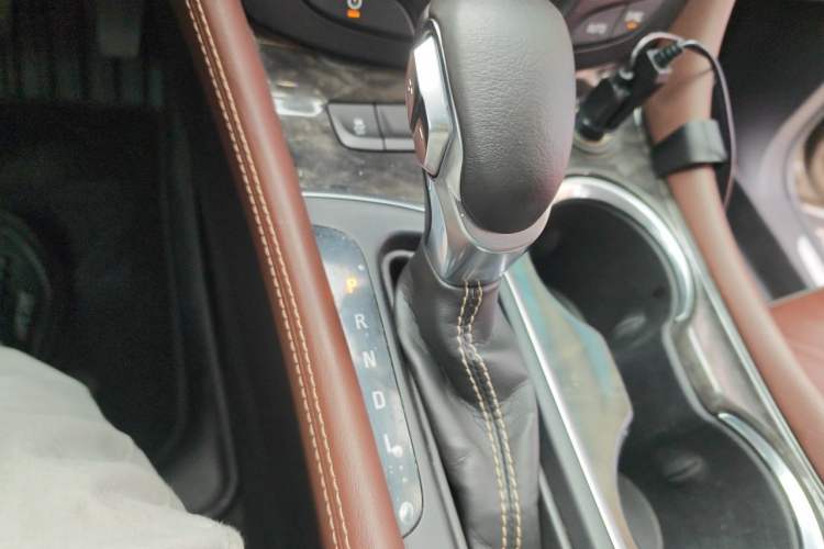 Used Buick Envision 2014 28T Four-Wheel Drive Luxury Model Gear Lever