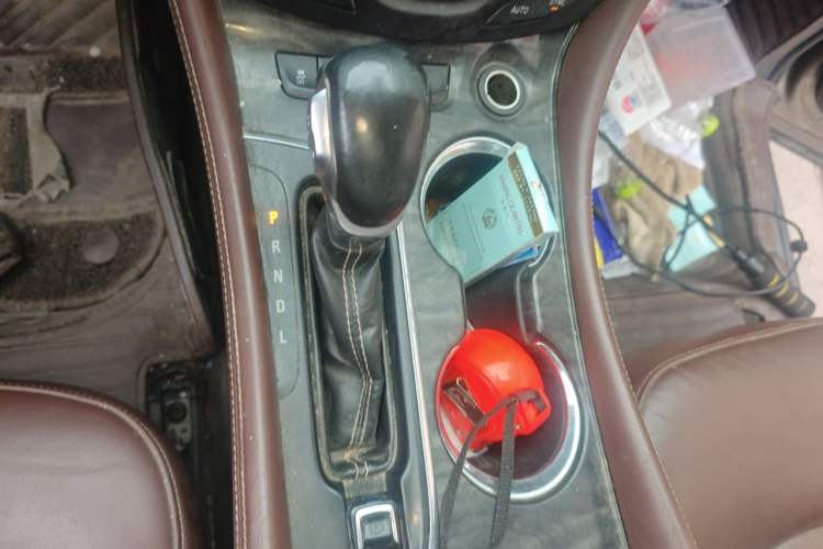 Used Buick Envision 2014 28T Four-Wheel Drive Elite Model Gear Lever