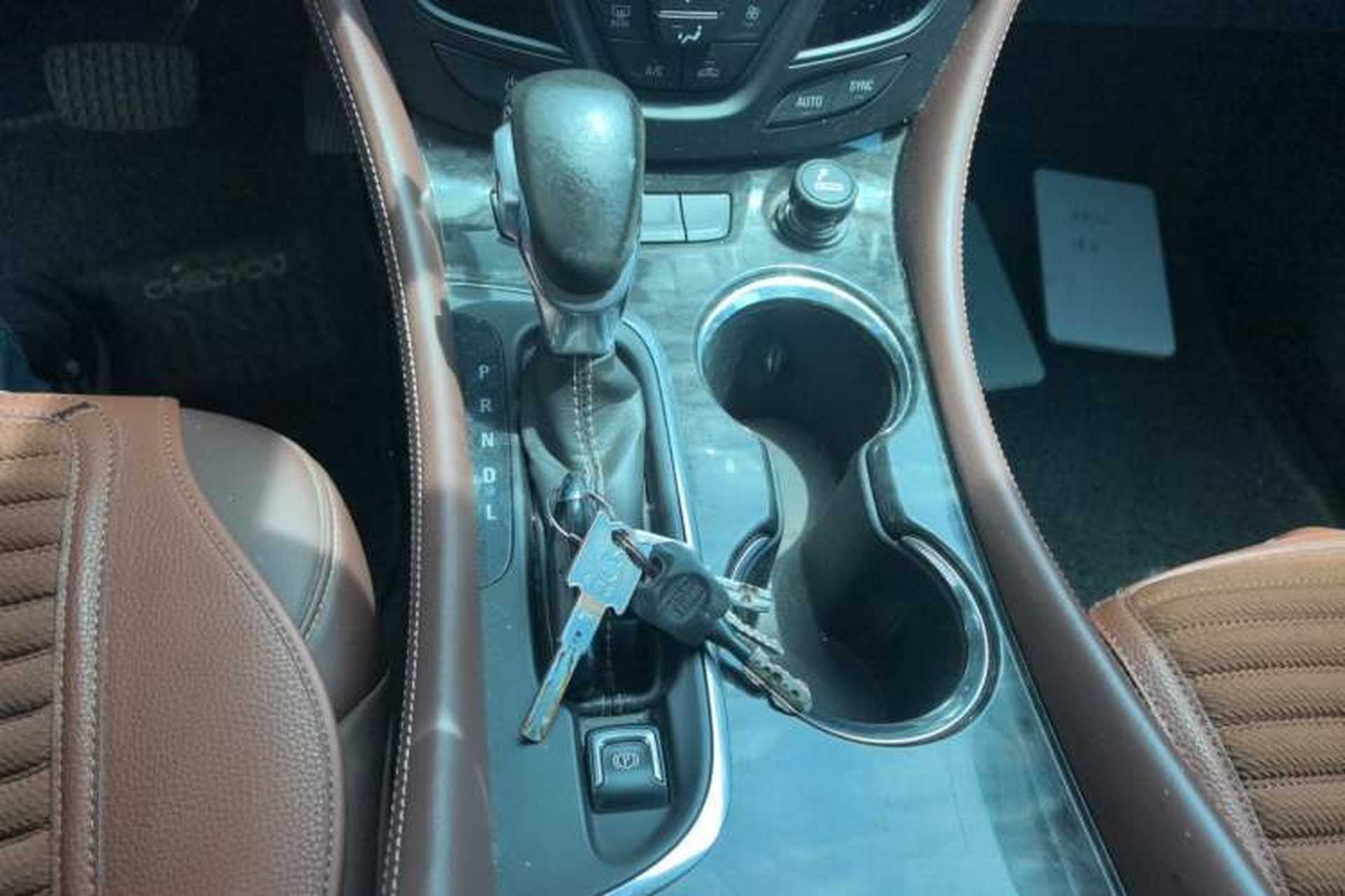 Used Buick Envision 2014 28T Four-Wheel Drive Elite Model Gear Lever