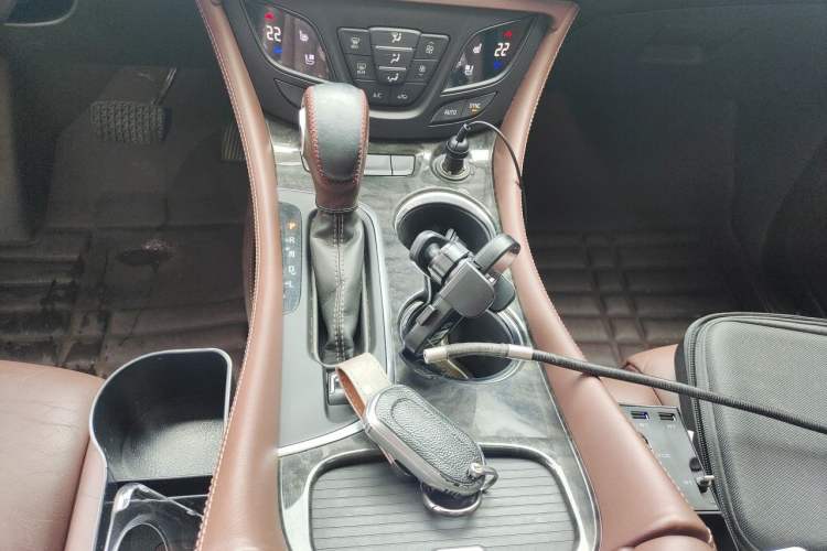 Used Buick Envision 2014 28T Four-Wheel Drive Luxury Model Gear Lever