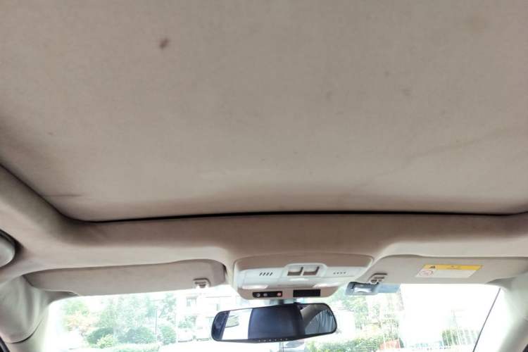 Used Buick Envision 2014 28T Four-Wheel Drive Elite Model Headliner