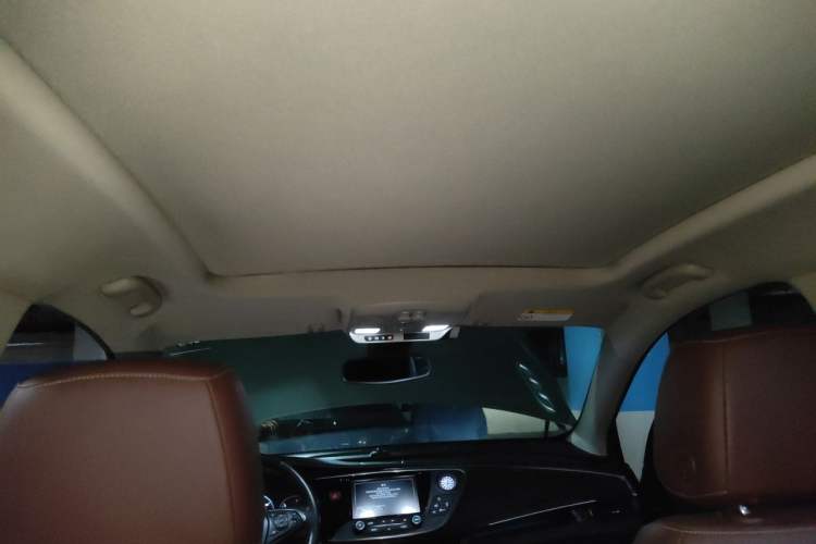 Used Buick Envision 2014 28T All-Wheel-Drive Versatile Sports Flagship Edition Headliner