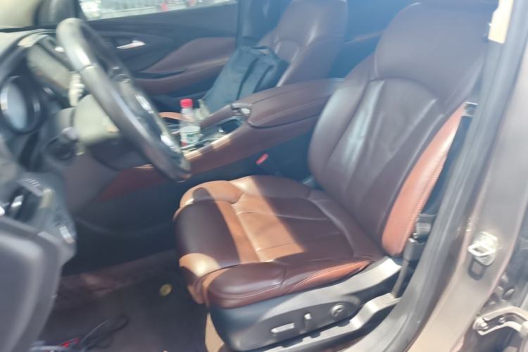 Used Buick Envision 2014 28T Four-Wheel Drive Luxury Model Left Front Seat