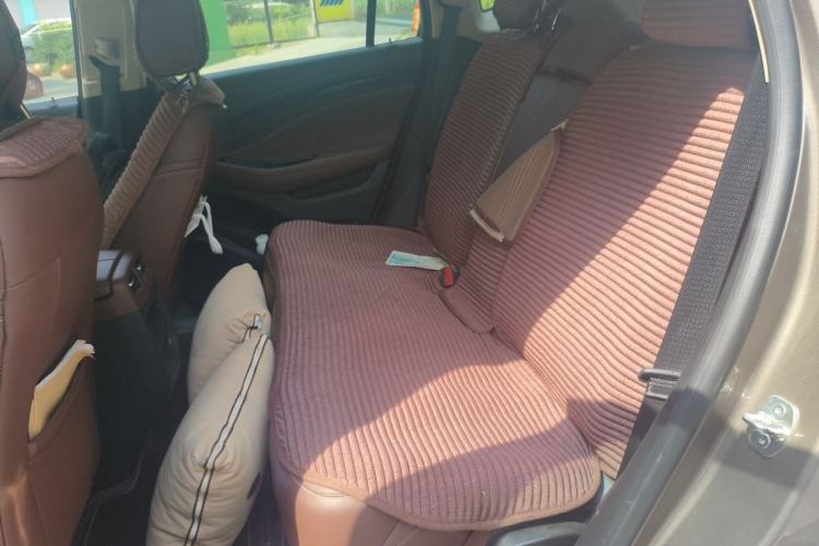 Used Buick Envision 2014 28T Four-Wheel Drive Elite Model Left Rear Seat