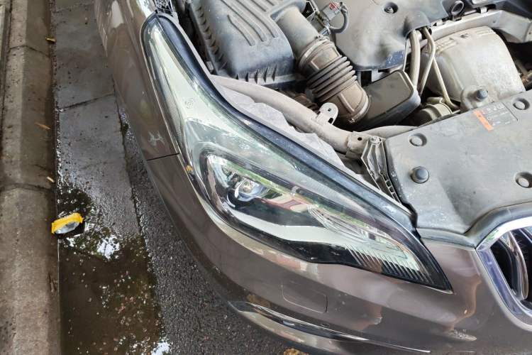 Used Buick Envision 2014 28T Four-Wheel Drive Luxury Model Right Front Headlight