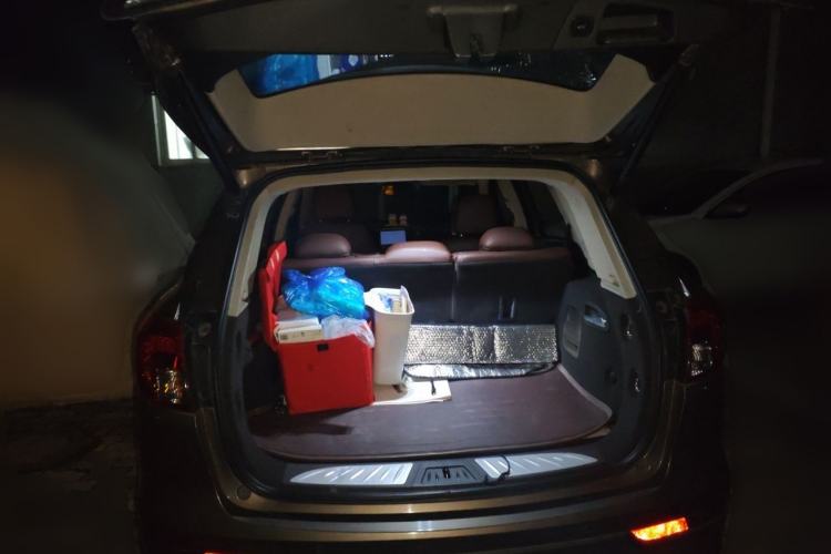 Used Buick Envision 2014 28T Four-Wheel Drive Elite Model Trunk