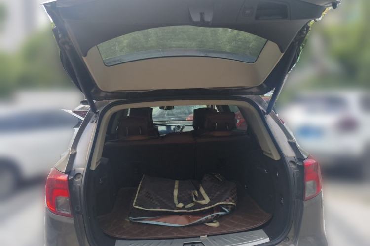 Used Buick Envision 2014 28T Four-Wheel Drive Elite Model Trunk