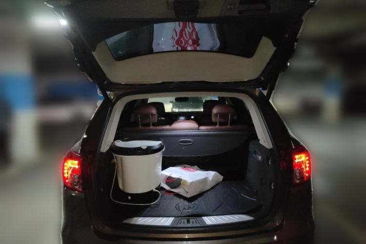 Used Buick Envision 2014 28T All-Wheel-Drive Versatile Sports Flagship Edition Trunk