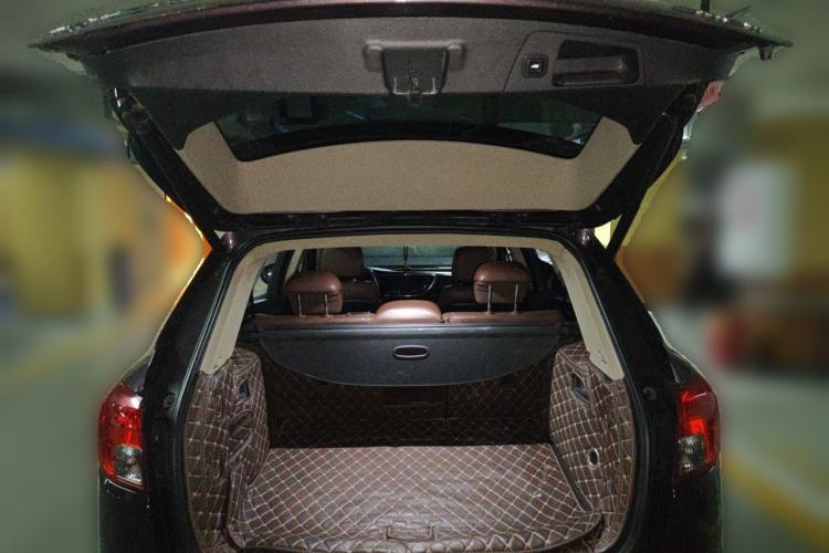 Used Buick Envision 2014 28T All-Wheel-Drive Versatile Sports Flagship Edition Trunk