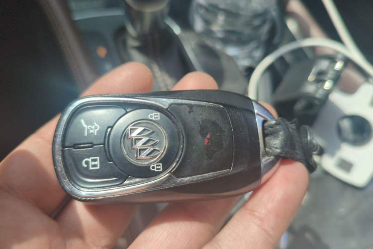 Used Buick Envision 2014 28T Four-Wheel Drive Elite Model Vehicle Key
