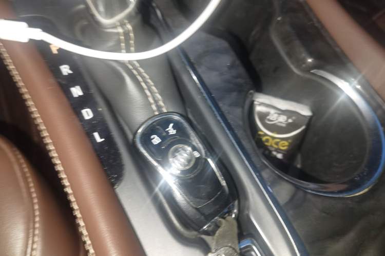 Used Buick Envision 2014 28T Four-Wheel Drive Elite Model Vehicle Key