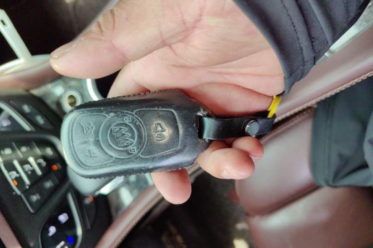 Used Buick Envision 2014 28T Four-Wheel Drive Luxury Model Vehicle Key