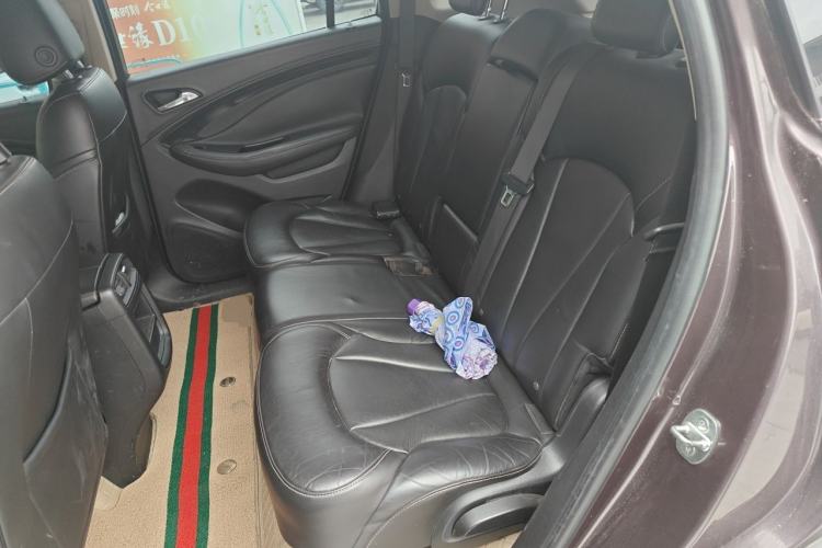 Used Buick Envision 2014 28T Four-Wheel Drive Elite Model Left Rear Seat