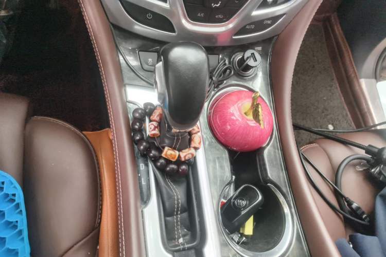 Used Buick Envision 2014 28T Four-Wheel Drive Luxury Model Gear Lever