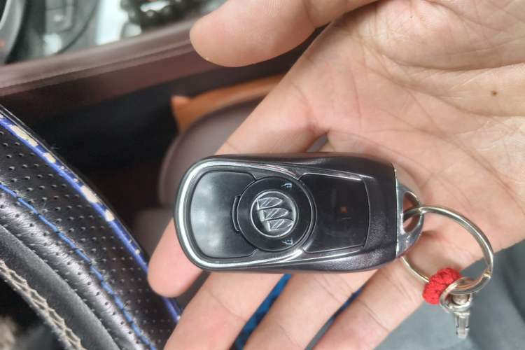 Used Buick Envision 2014 28T Four-Wheel Drive Luxury Model Vehicle Key