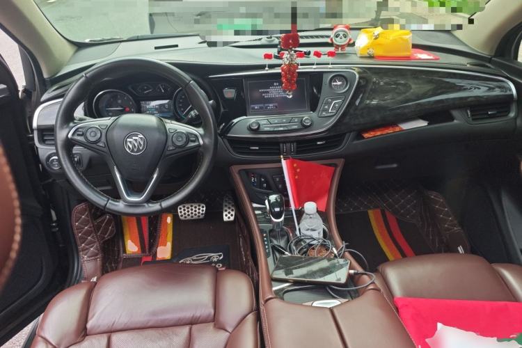 Used Buick Envision 2014 28T Four-Wheel Drive Luxury Model Center Console
